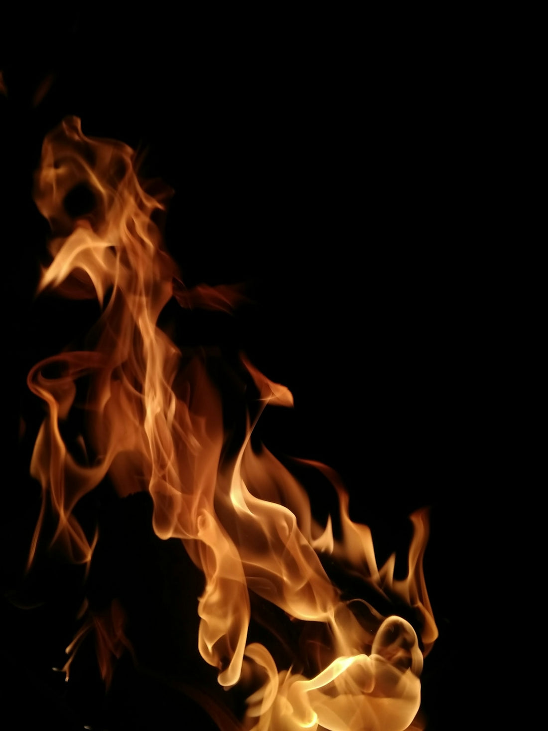 shallow focus photography of fire
